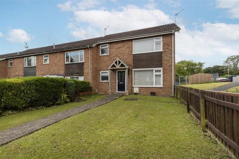 3 bedroom end of terrace house for sale, Lambert Close, Suffolk IP19