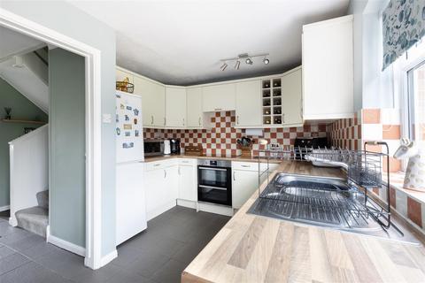 3 bedroom end of terrace house for sale, Lambert Close, Suffolk IP19