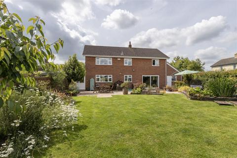 4 bedroom detached house for sale, Mill Road, Suffolk IP17