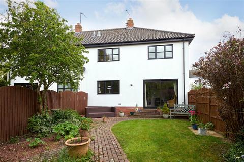 3 bedroom semi-detached house for sale, The Street, Diss IP21