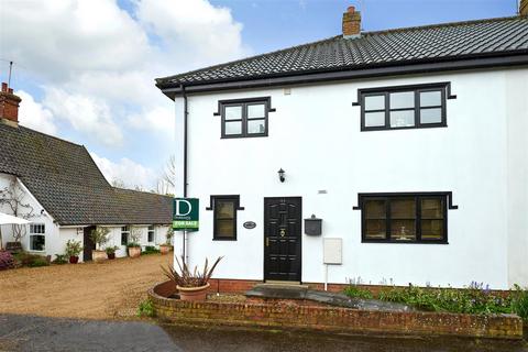 3 bedroom semi-detached house for sale, The Street, Diss IP21