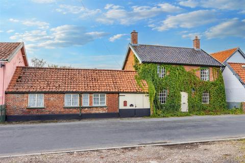 3 bedroom semi-detached house for sale, Low Road, Diss IP21