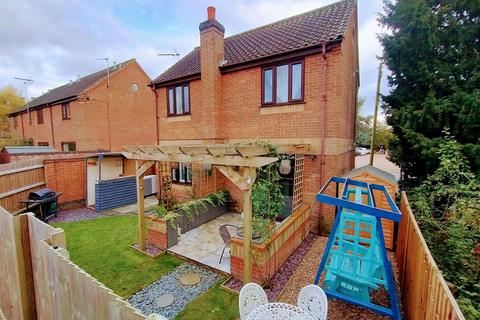 3 bedroom detached house for sale, Bridge Road, Diss IP21