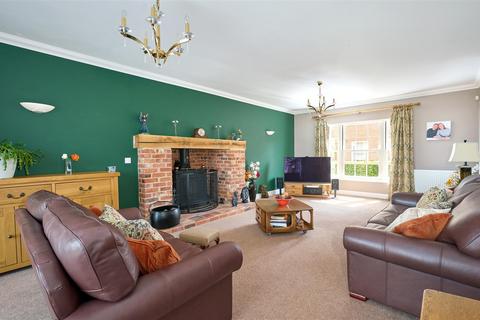 5 bedroom detached house for sale, The Paddocks, Eye IP21