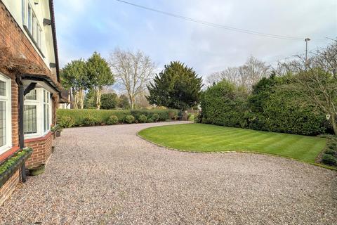 4 bedroom detached house for sale, Congleton Road, Sandbach