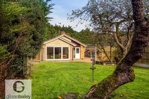 3 bedroom detached bungalow for sale, North Street, Norwich NR13