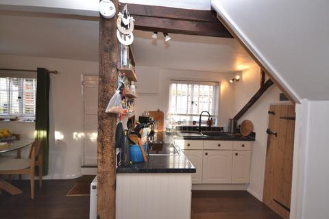 1 bedroom terraced house to rent, Fishmarket Street, Thaxted, CM6