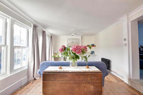 2 bedroom house for sale, South Undercliff, Rye