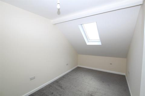 2 bedroom apartment to rent, High Street, Ilfracombe EX34