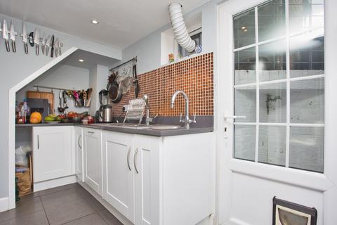 3 bedroom end of terrace house for sale, Wellington Road, Deal, CT14