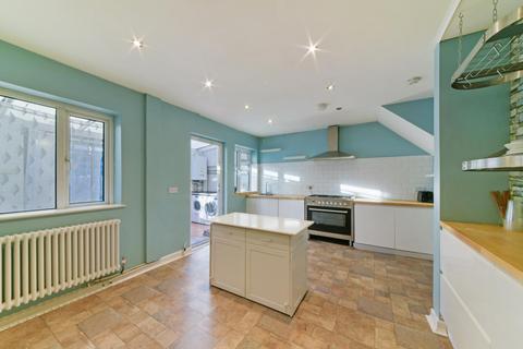 67 Tarling Road, London, E16 1HN
