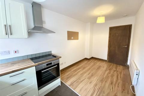 1 bedroom flat to rent, Market Place, Uttoxeter ST14