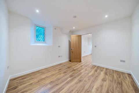 1 bedroom apartment to rent, Longcross,  Surrey,  KT16