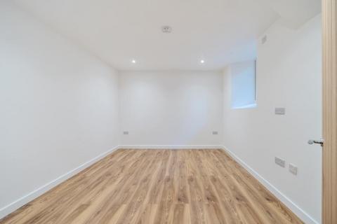 1 bedroom apartment to rent, Longcross,  Surrey,  KT16