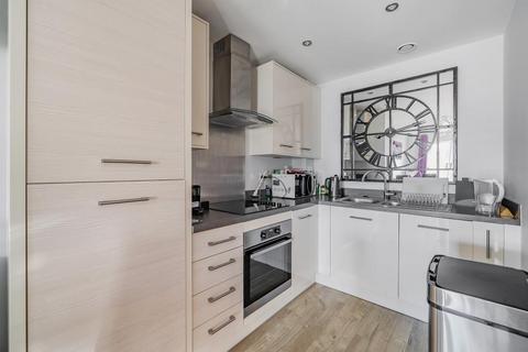 1 bedroom flat for sale, Bracknell,  Berkshire,  RG12