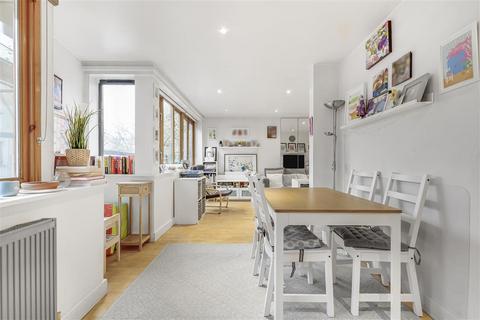 2 bedroom maisonette for sale, 1A Northcote Avenue, London W5