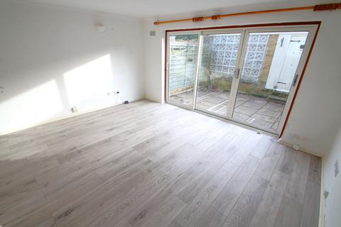 3 bedroom terraced house for sale, The Pines, Woodford Green