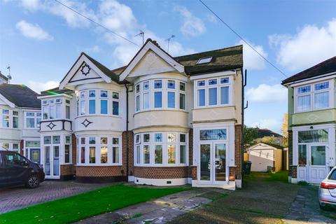 4 bedroom semi-detached house for sale, Balgonie Road, London E4