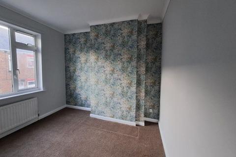 2 bedroom terraced house to rent, Ferryhill  DL17