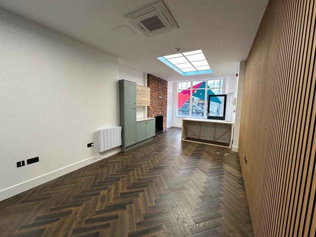 23 - Shop Floor