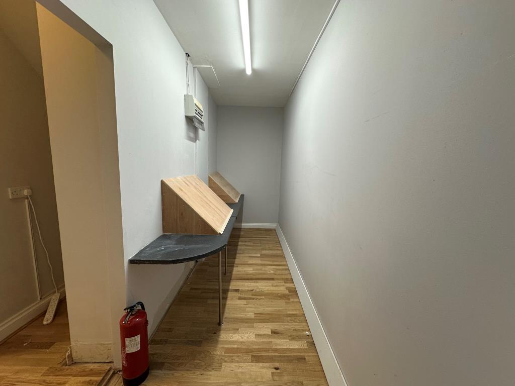 23 - Room2