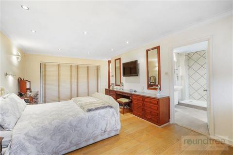 undefined, Spencer Close, Finchley N3