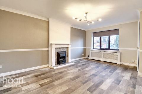 39 Heaton Gardens, Edlington, Doncaster, DN12 1SY