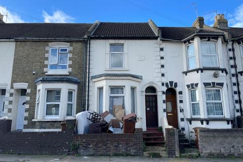 2 bedroom terraced house for sale, 379 Canterbury Street, Gillingham, Kent