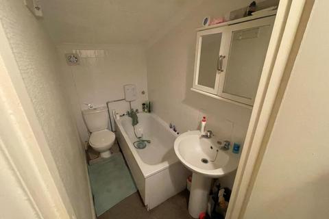 2 bedroom terraced house for sale, 379 Canterbury Street, Gillingham, Kent