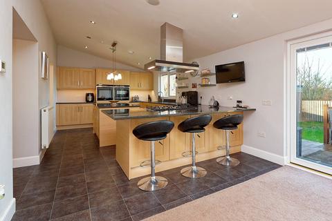 5 bedroom detached house for sale, 10 Hoghill Court, East Calder, EH53 0QA