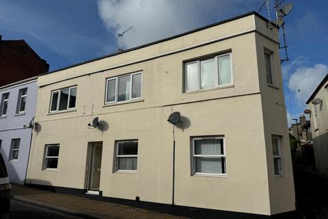 2 bedroom flat for sale, Flat 1, 116 High Street, Ryde, Isle Of Wight