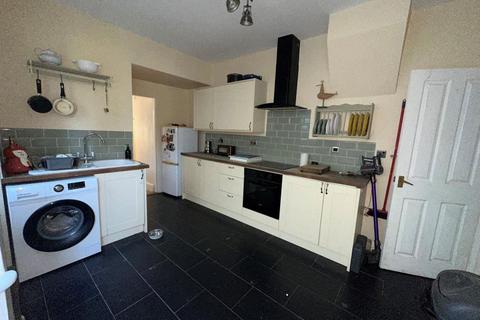 2 bedroom terraced house for sale, Flat 1, 72 Windsor Road, Bexhill-on-Sea, East Sussex