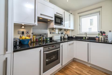 2 bedroom apartment to rent, Prebend Street, Islington, London, N1