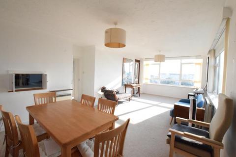 2 bedroom flat for sale, 18 Amberley Court, Bath Road, Bournemouth