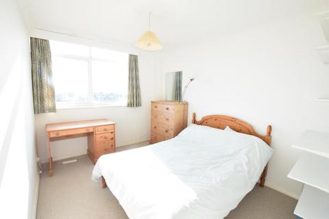 2 bedroom flat for sale, 18 Amberley Court, Bath Road, Bournemouth