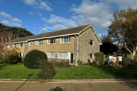 1 bedroom flat for sale, 1 Fairmead Close, Lake, Sandown, Isle Of Wight