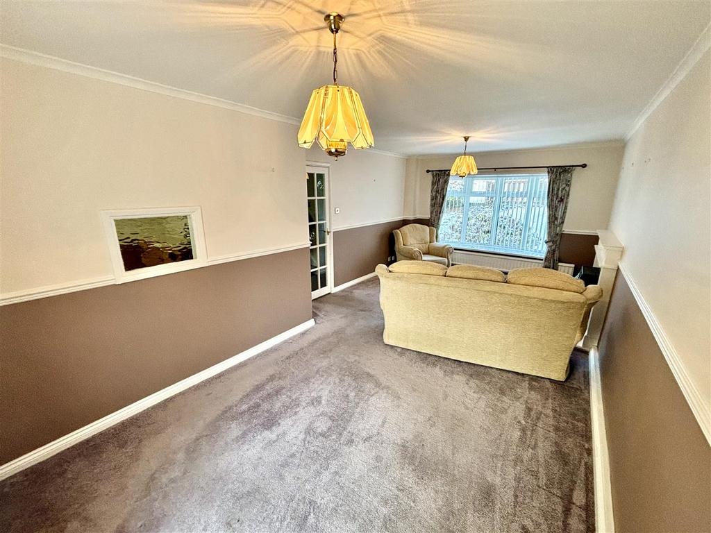 Open Plan Living and Dining Room