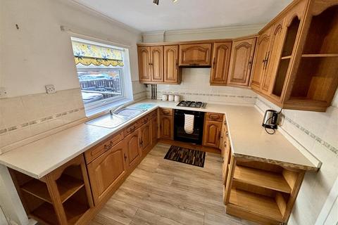 3 bedroom end of terrace house for sale, Alder Park, Brandon, Durham