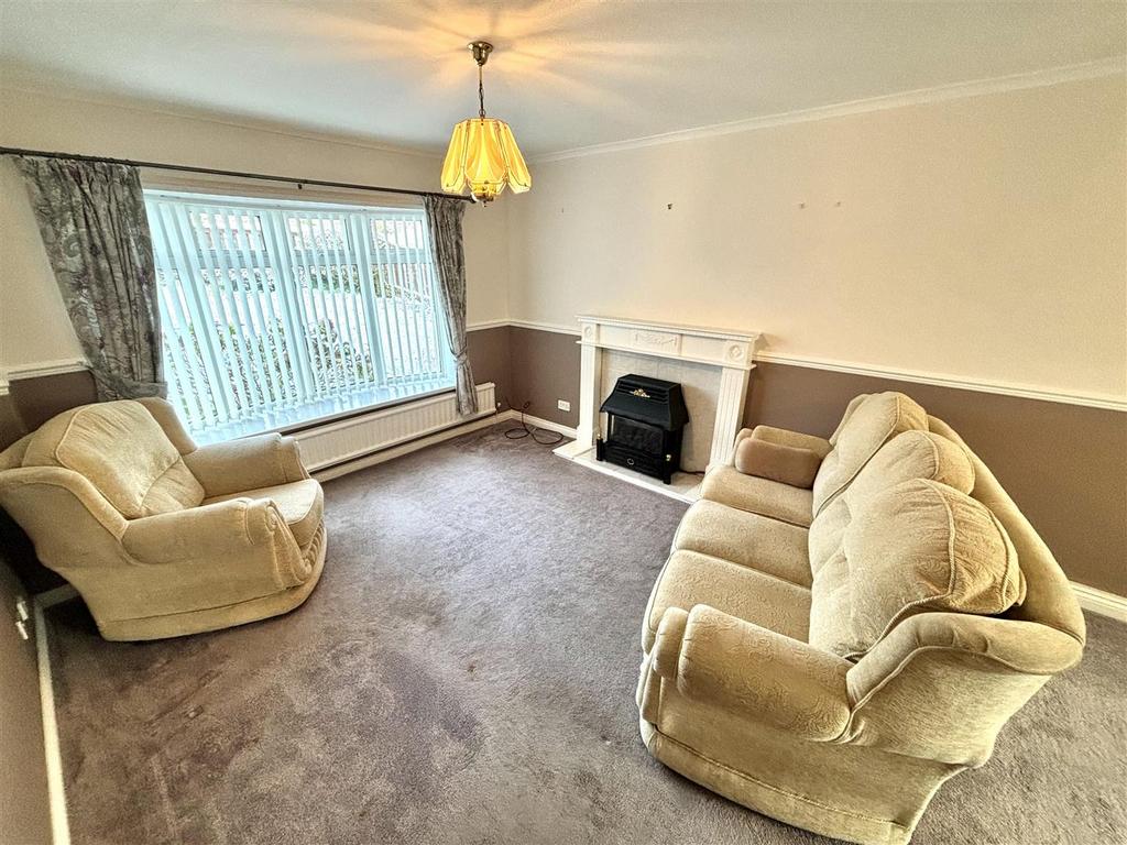 Open Plan Living and Dining Room