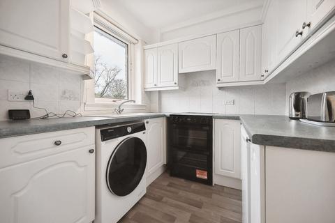 2 bedroom flat to rent, Duntocher Road, Clydebank, Glasgow, G81 3LU