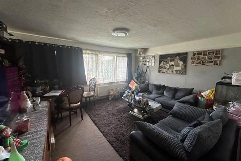 2 bedroom flat for sale, 30A Wrangleden Road, Maidstone, Kent