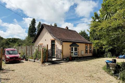 2 bedroom detached bungalow for sale, Robins Bush, Solent Road, Cranmore, Yarmouth, Isle Of Wight