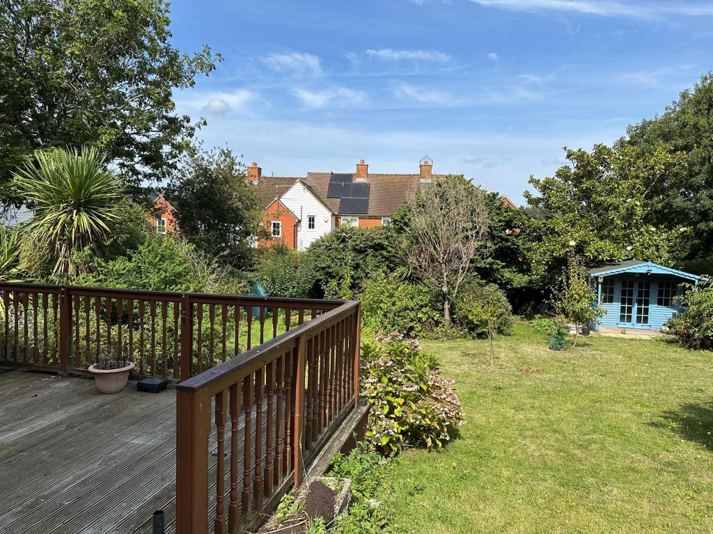 Garden with decking