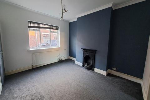 2 bedroom terraced house to rent, 60 Albert Street, Chilton DL17