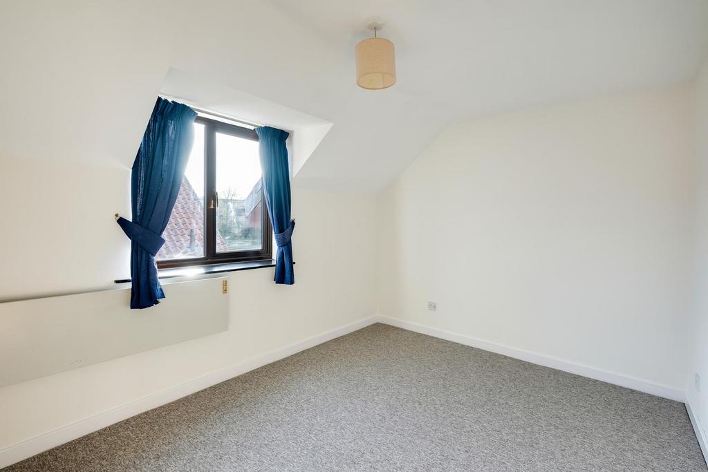 Apartment in Bristol - View 5