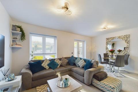 1 David Grimond Place, Rattray, Blairgowrie, PH10 7FL