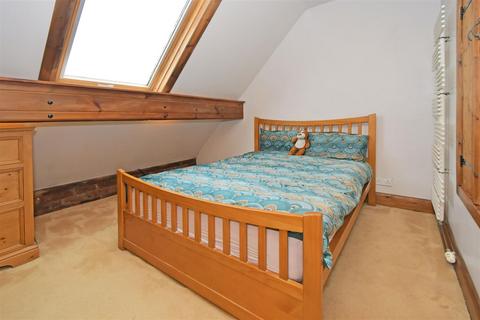 4 Bridge Terrace, Upper Hulme, Leek, ST13 8TU