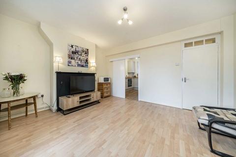 2 bedroom flat to rent, Pomeroy Street, London SE14