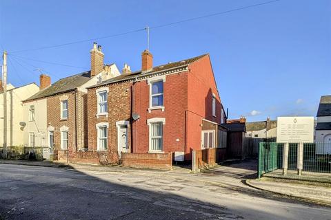 2 bedroom semi-detached house for sale, Melbourne Street East, Gloucester GL1