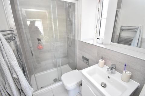 22 Elm Walk, Portishead, Bristol, BS20 6SX